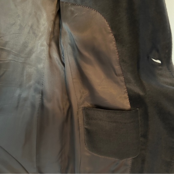 Paul Smith Velvet Dinner Jacket - Picture 3 of 7